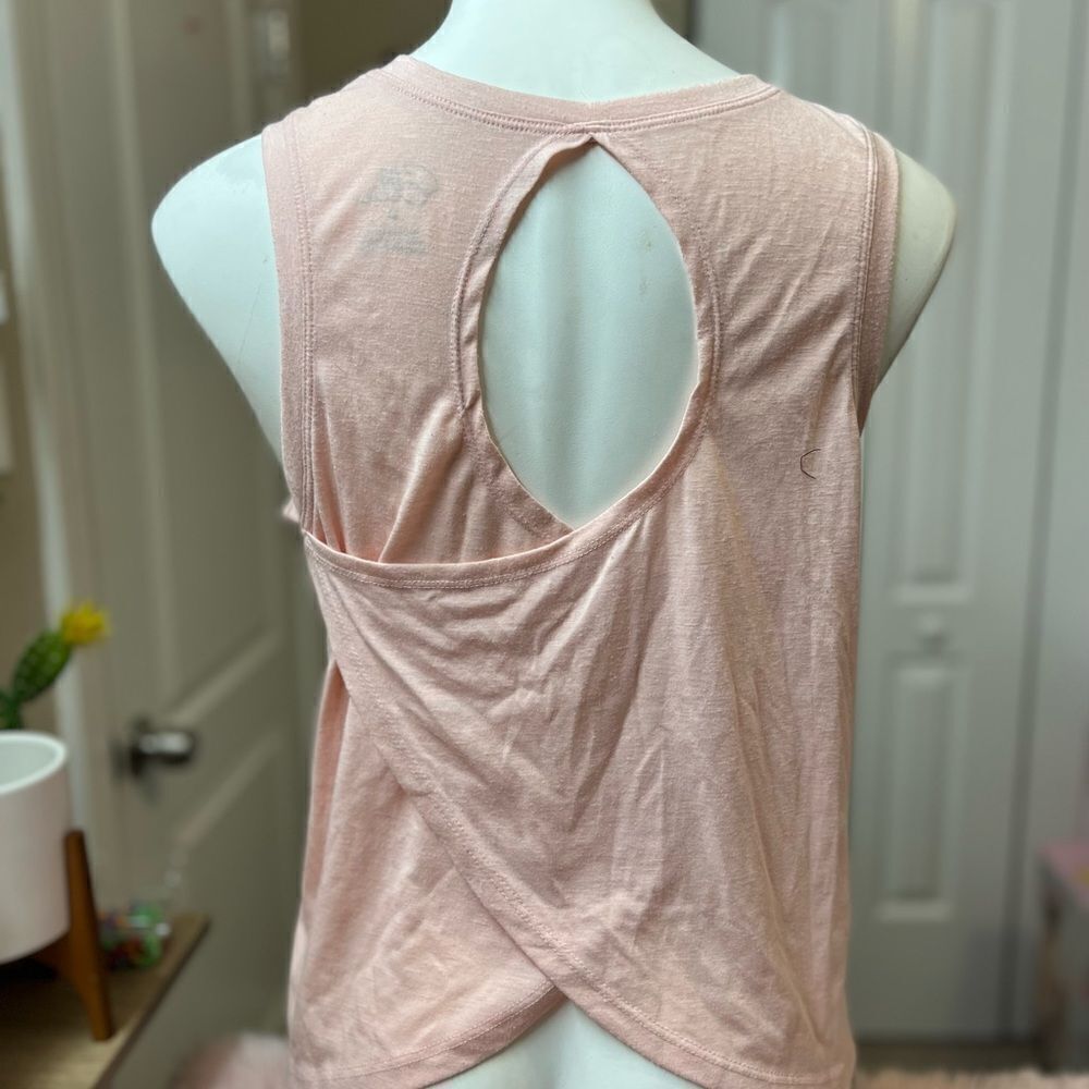 PINK BLOUSE - Picture 4 of 7